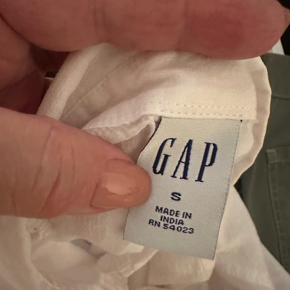 GAP Classic light Pink Shirt - Picture 5 of 7